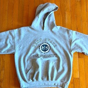 Retro Penn State PSU Gildan heavy weight sweatshirt. Size L. Missing strings